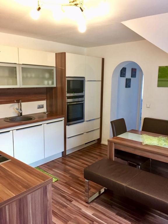 Ferienwohnung H&H Happy Holiday Velden am Wörthersee Exterior foto